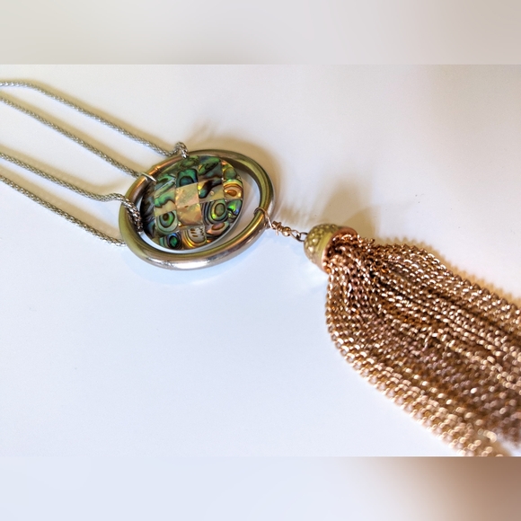 Handmade Gold Fringe and Rainbow Abalone Pendant Choker Necklace - Picture 4 of 9